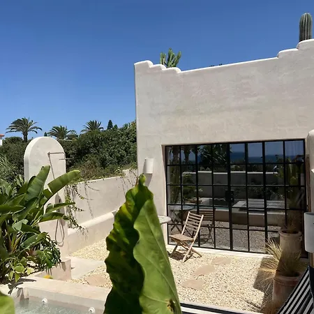 Luxury Front Boutique Hideaway With Pool - Casita Mas Tranquila Chalet *