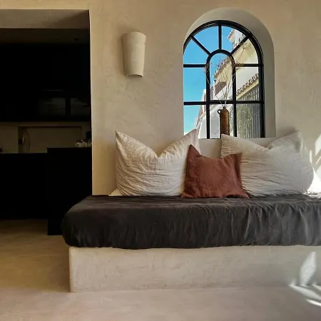 Chalet Luxury Front Boutique Hideaway With Pool - Casita Mas Tranquila *